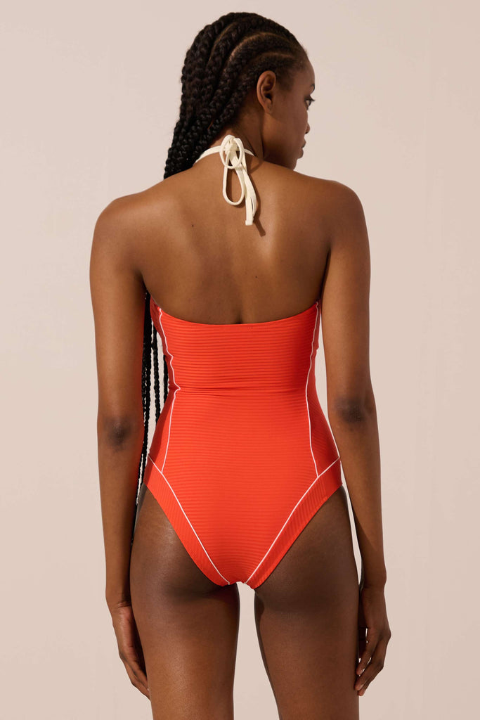 STRAIGHT NECK ONE PIECE A SONNET FOR SATINE